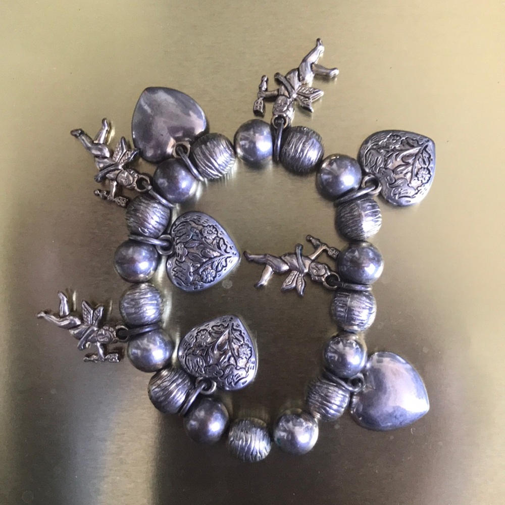 Dark silver angel and heart beaded bracelet